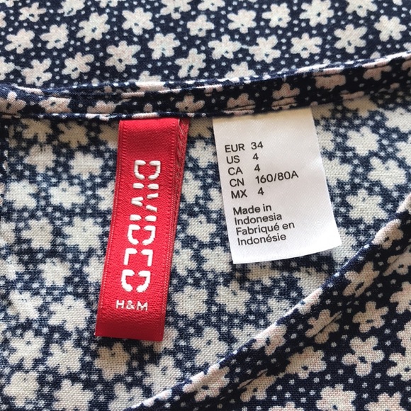 Top by DIVIDED…H&M - Picture 6 of 9